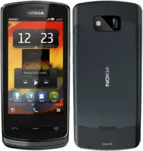 Nokia 700